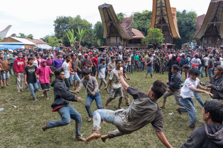 Sisemba Ritual – Tana Toraja