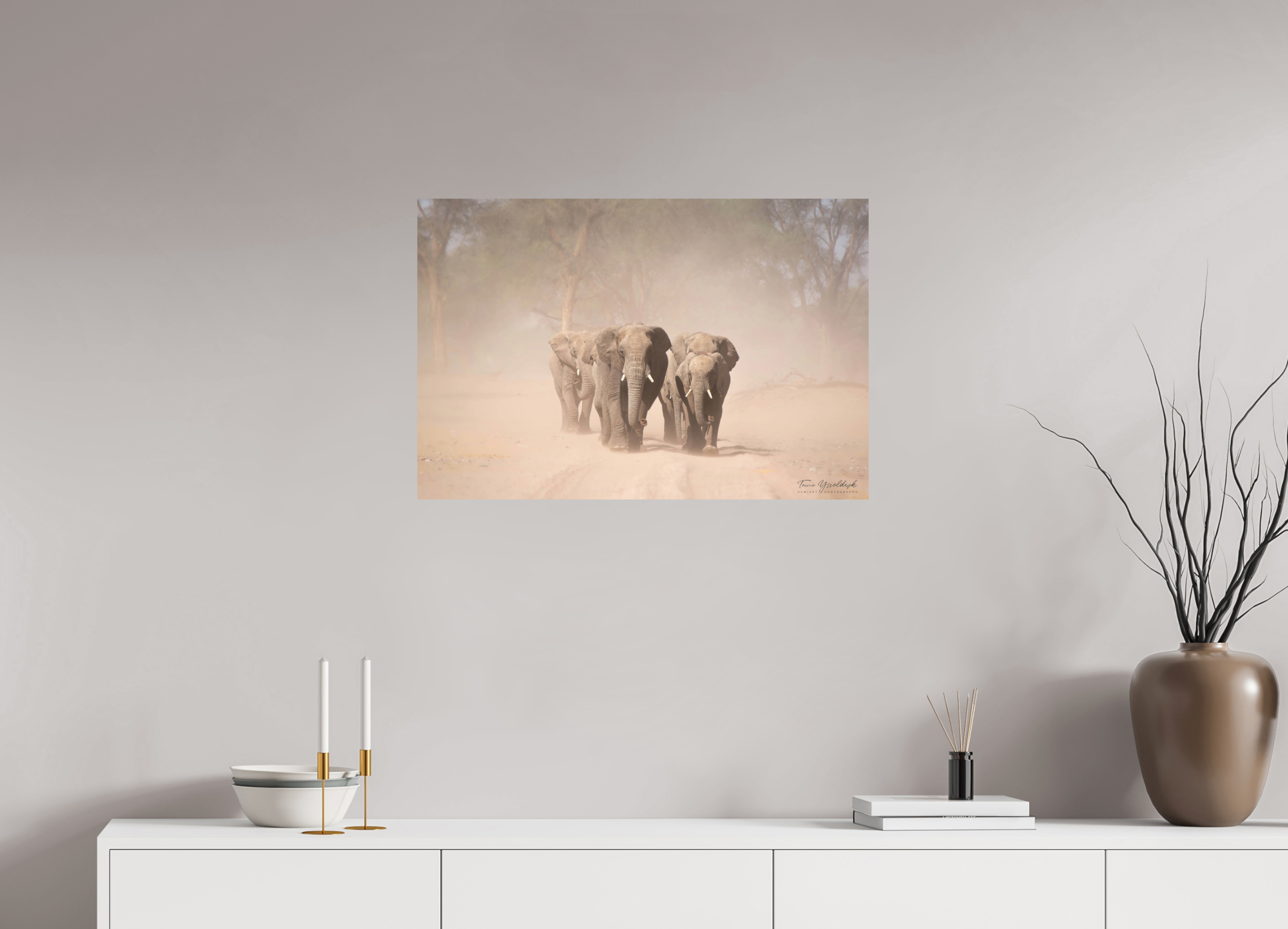 30 x 20 inch / 76 x 51 cm
